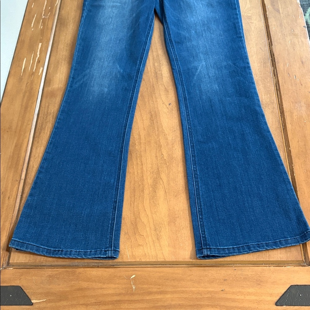 Democracy NWT Absolution Itty Bitty Boot Jeans Size 6 - Picture 3 of 14